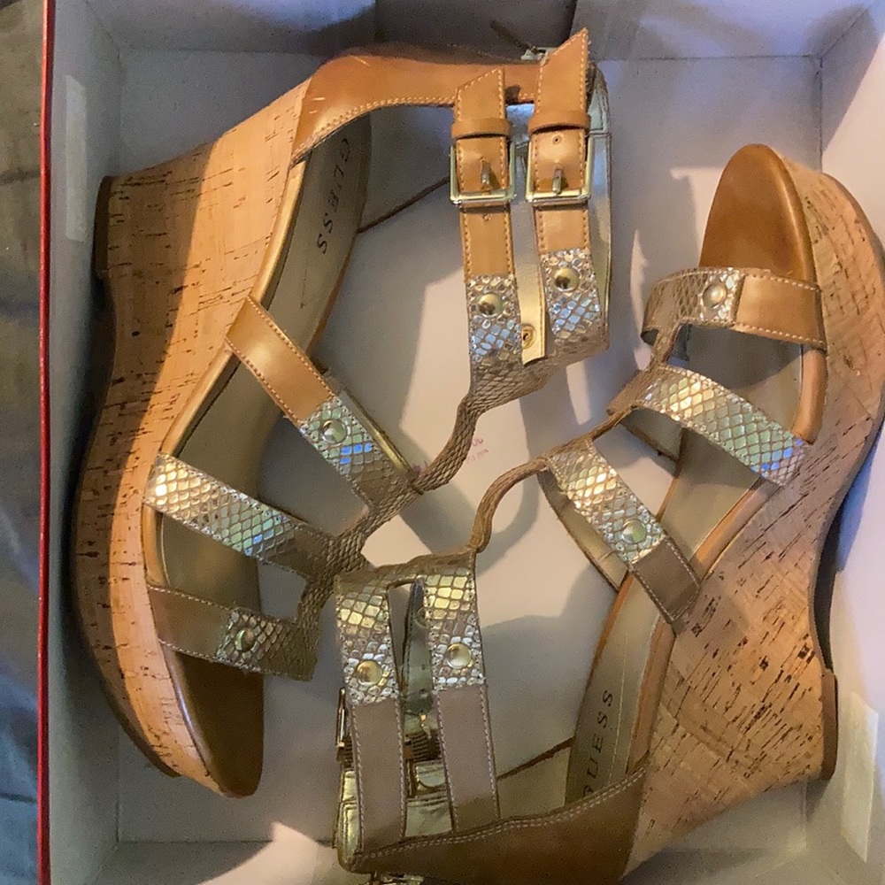 Guess gladiator wedge